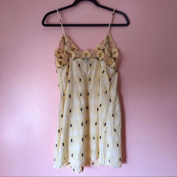 & Other Stories Yellow Gingham Dress - Picture 3 of 4